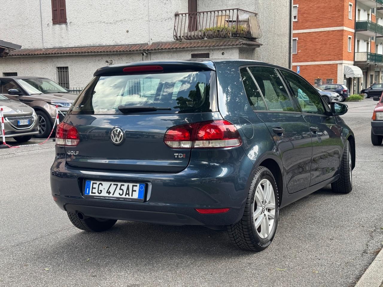 Volkswagen Golf 1.6 TDI DPF 5p. Highline