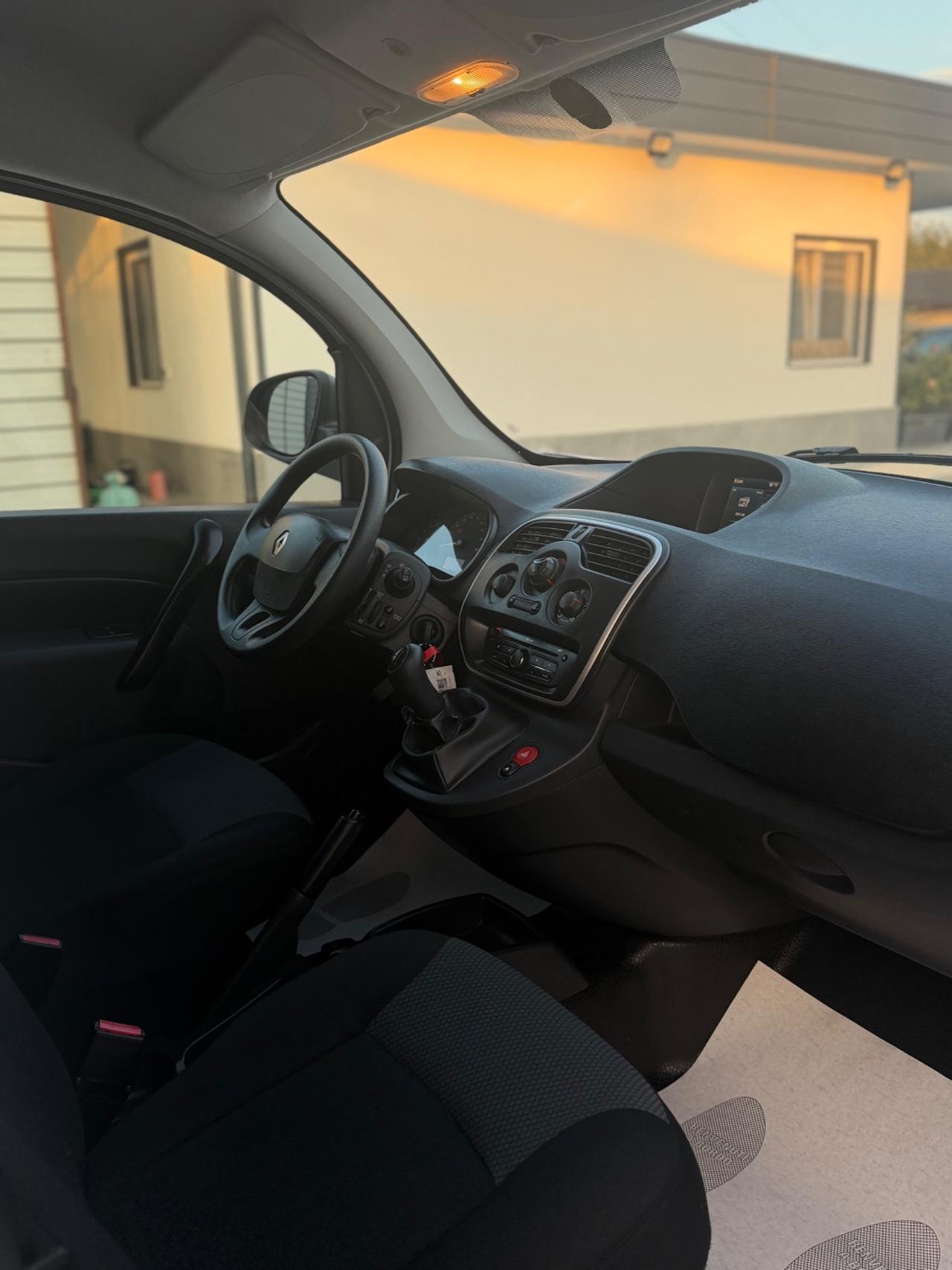 Renault Kangoo 1.5 dCi 75CV S&S 4p. Express Energy Ice