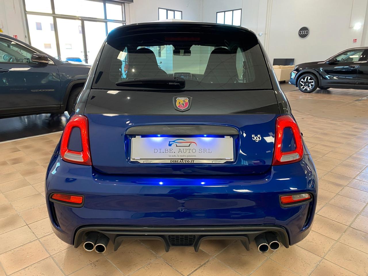 Abarth 595 1.4 Turbo T-Jet 165 CV Monster Energy Yamaha