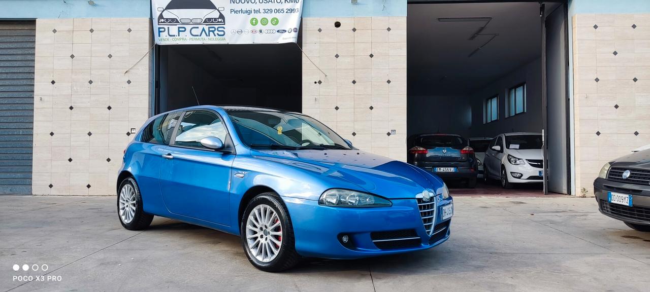 Alfa Romeo 147 1.6 16V TS (105) 3 porte Black Line