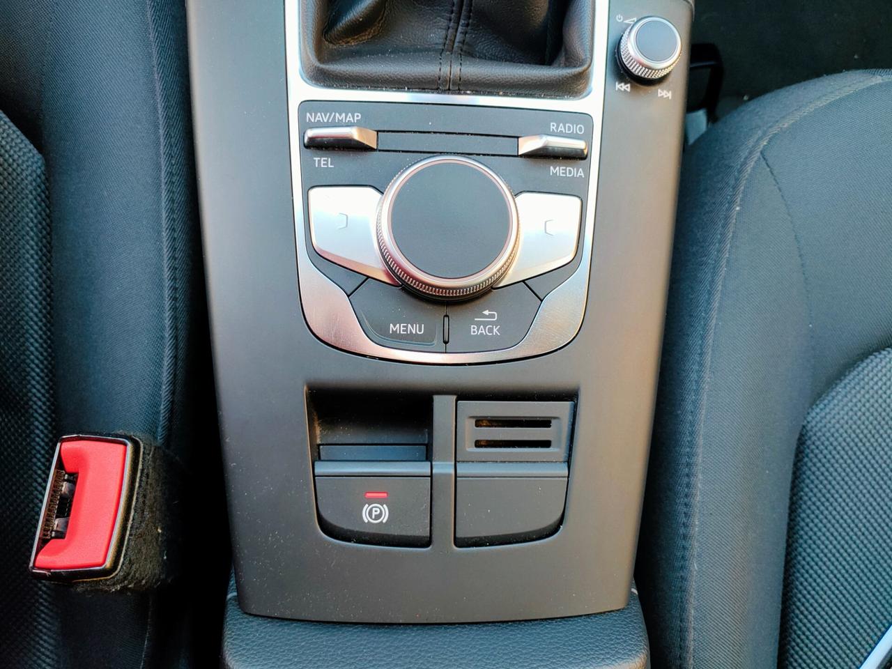 Audi A3 SPB 30 TDI Business