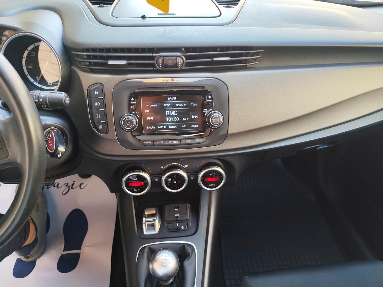 Alfa Romeo Giulietta 1.6 JTDm-2 105CV Distinctive