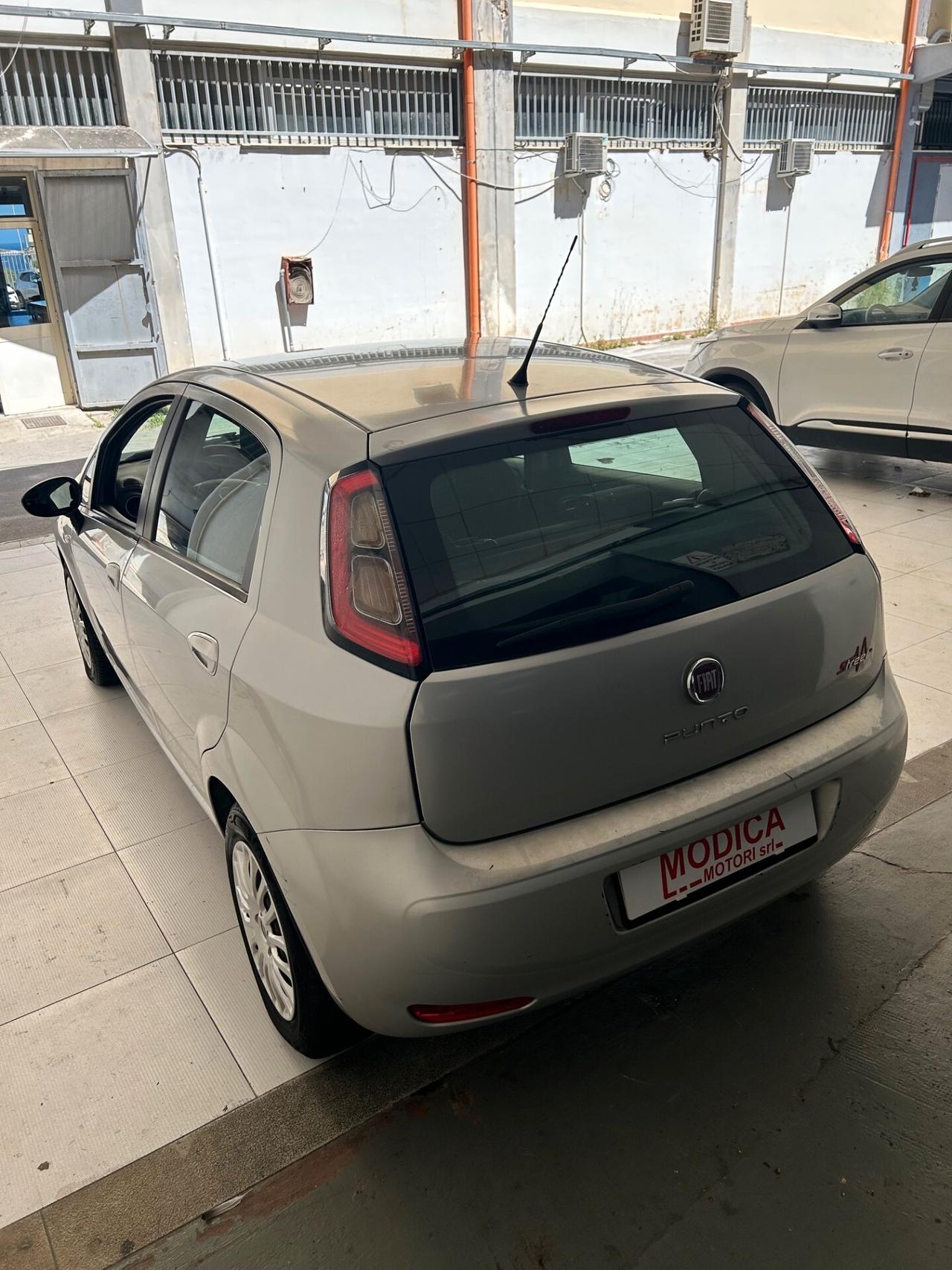 Fiat Punto 1.4 8V 5 porte GPL Street