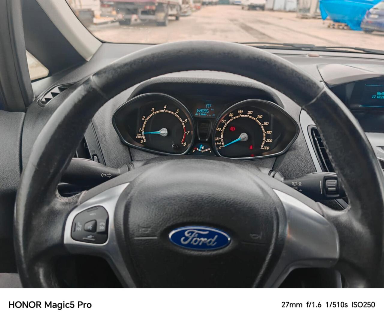 Ford B-Max 1.4 90 CV GPL Business Titanium