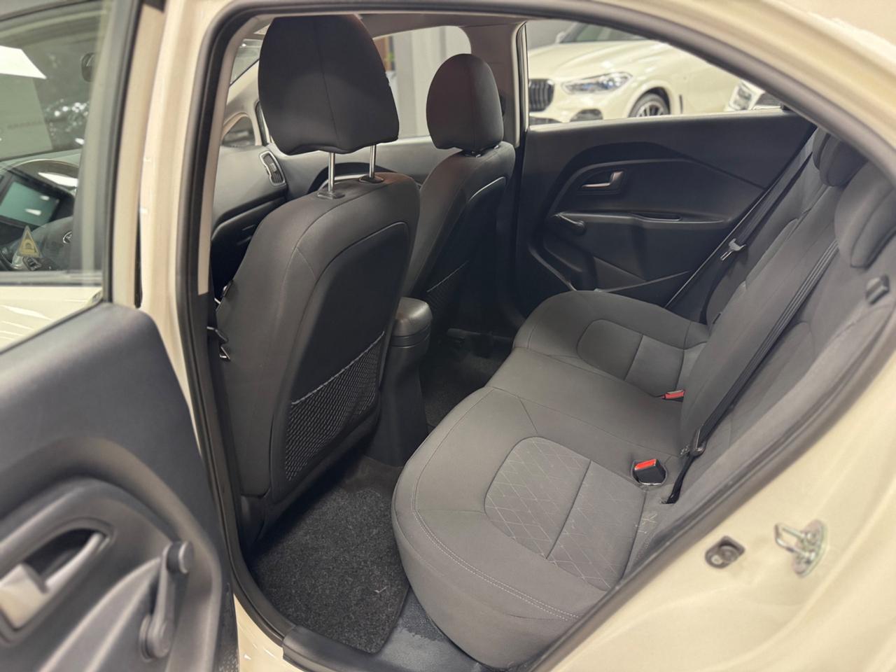 Kia Rio 1.2 CVVT 5p. Cool