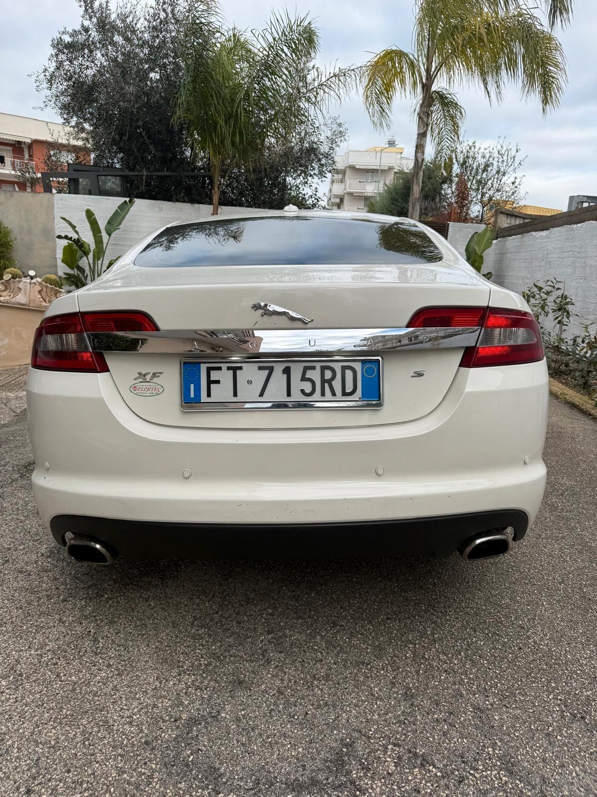 Jaguar XF 3.0 DS V6 Premium Luxury