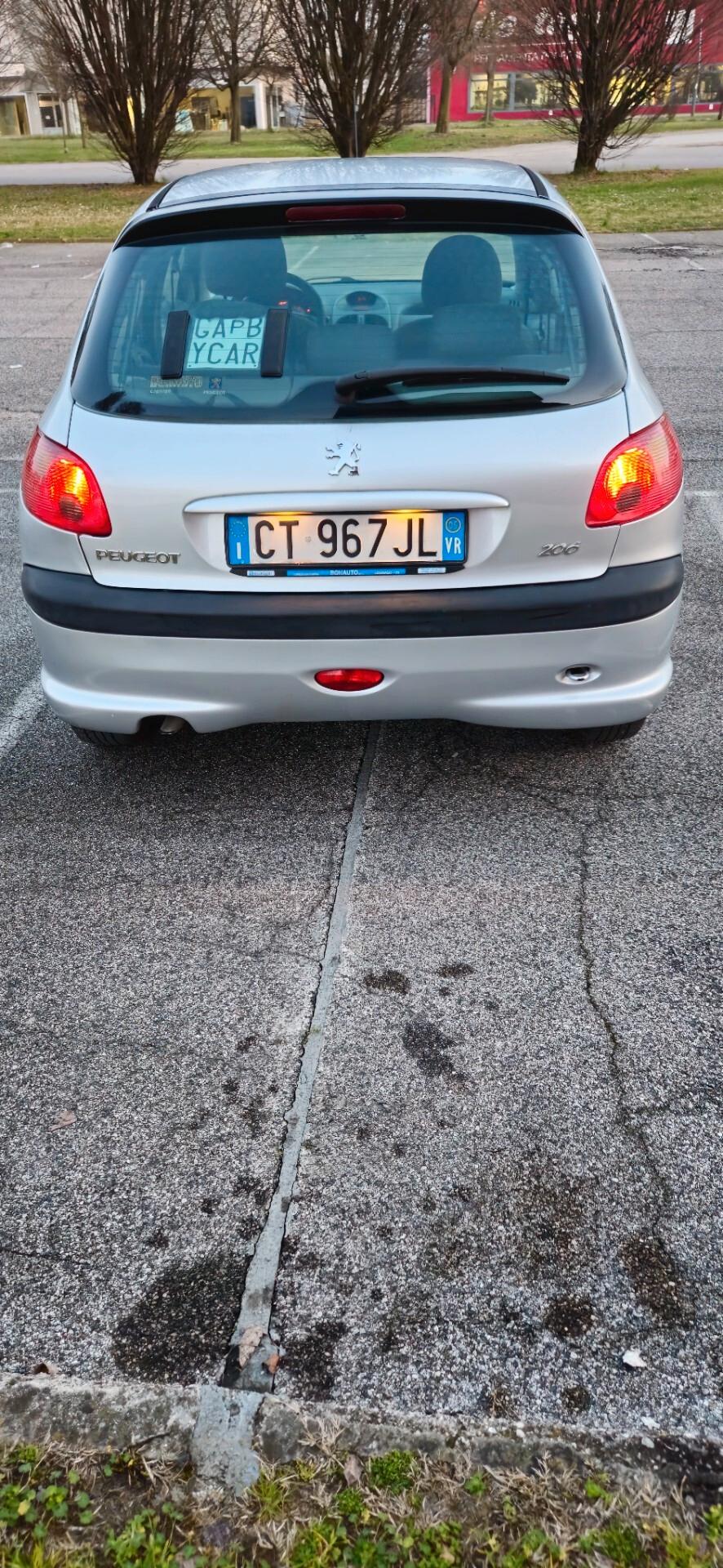 Peugeot 206 1.1 5p. S