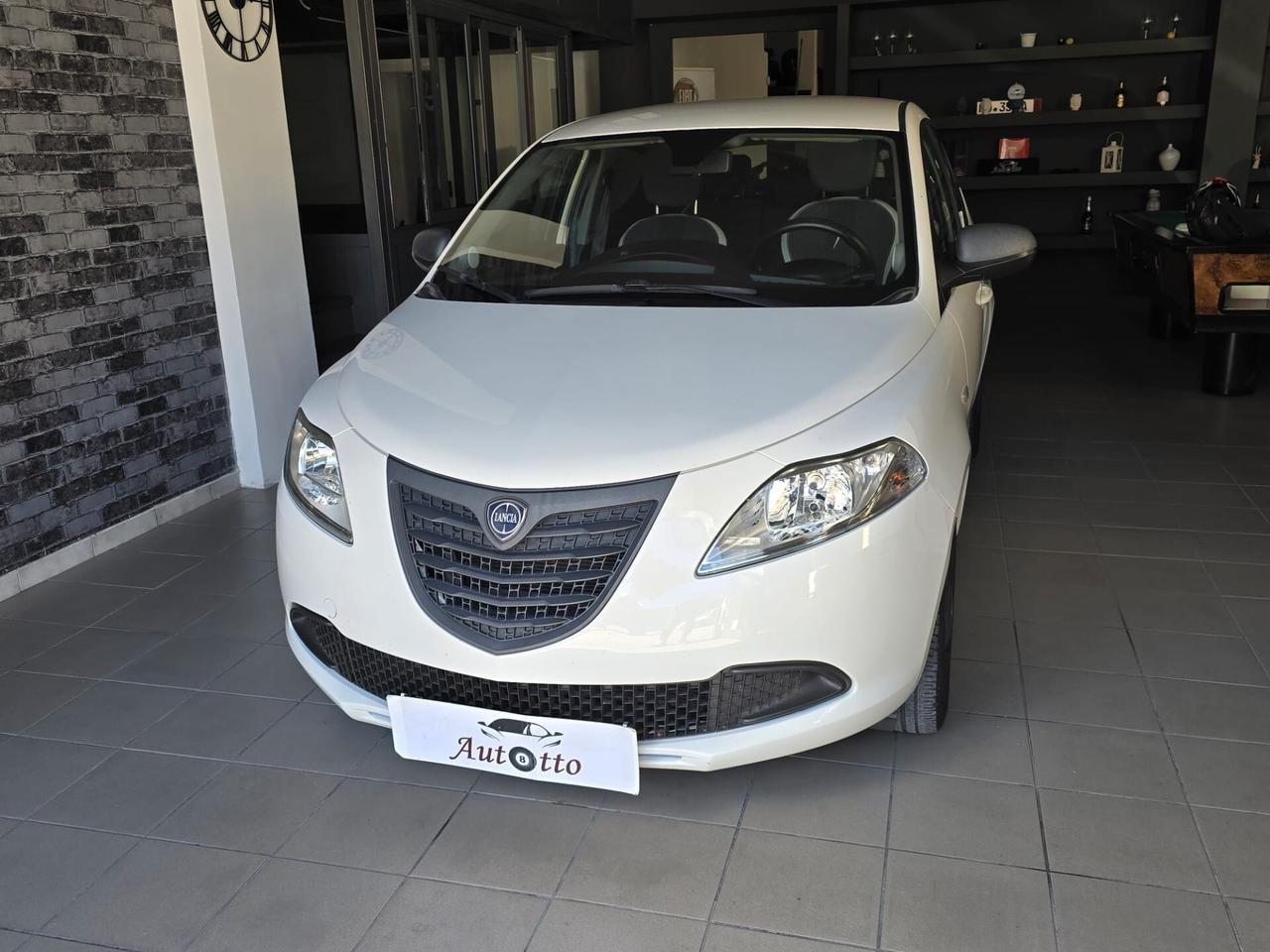 Lancia Ypsilon 1.2 69 CV 5 porte GPL Ecochic Gold