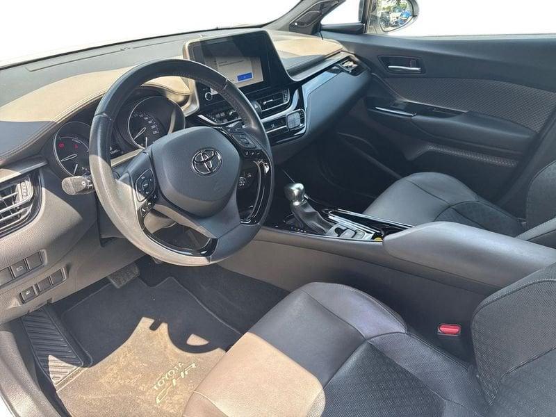 Toyota C-HR 1.8h Lounge e-cvt