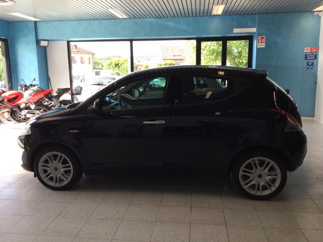 Lancia Ypsilon 1.3 MJT 16V 95 CV 5 porte S&S Platinum