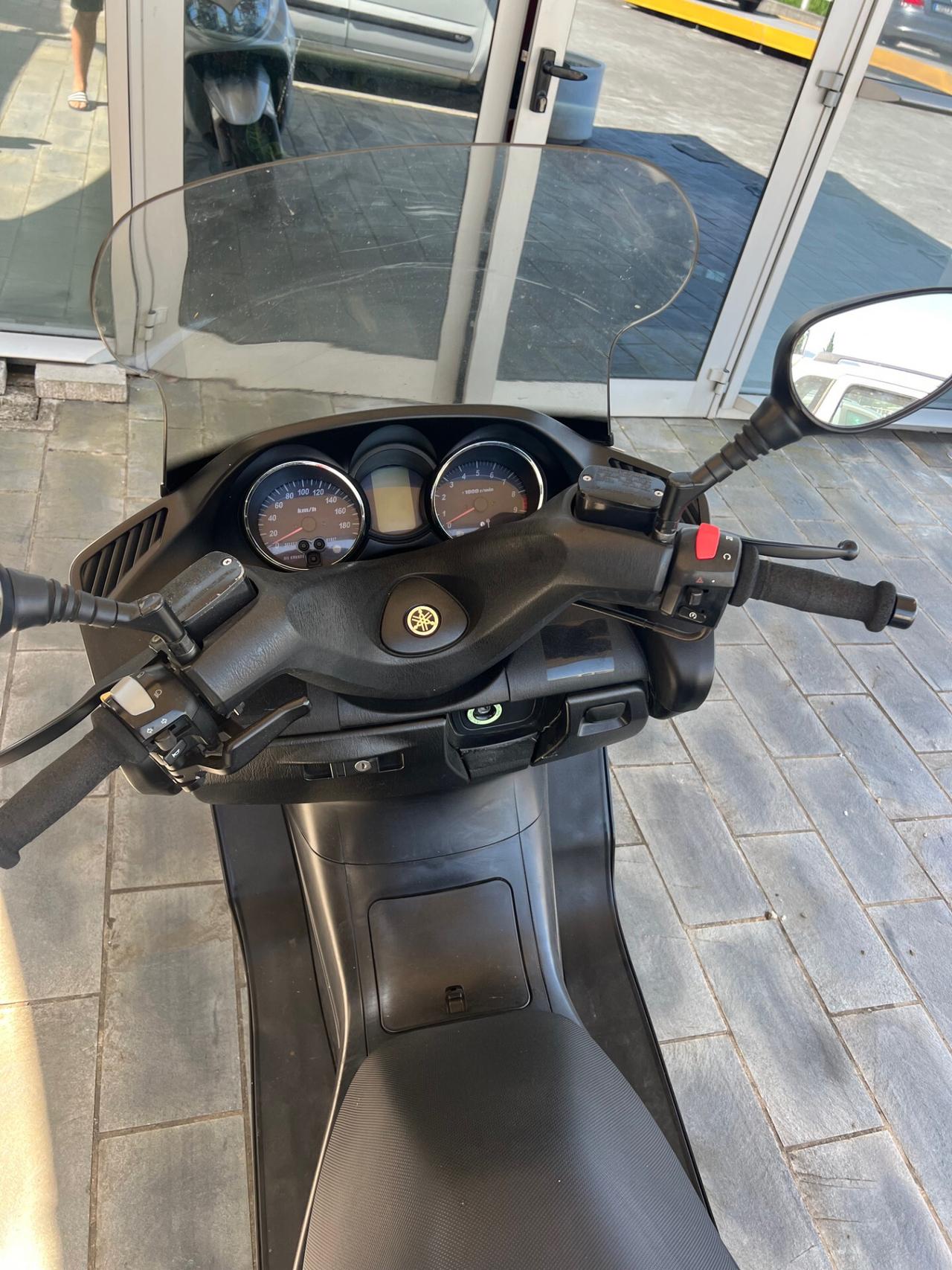 Yamaha Majestic 400