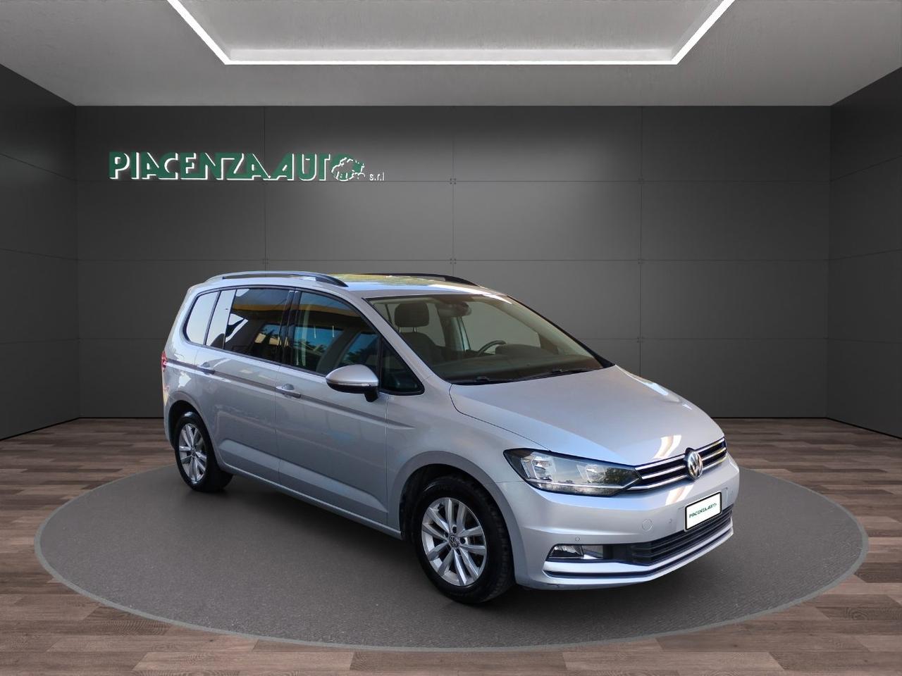 Volkswagen Touran 1.6 tdi Highline 115cv.NAVI.UNICO PROPRIETARIO
