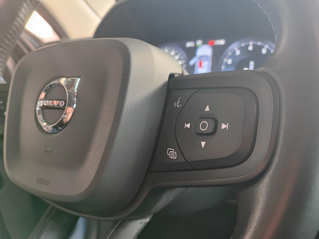 Volvo XC40 T3 Geartronic R-design