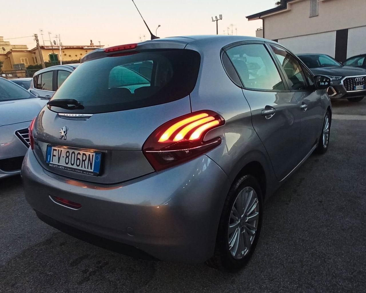 Peugeot 208 HDI SENZA BUSTA PAGA