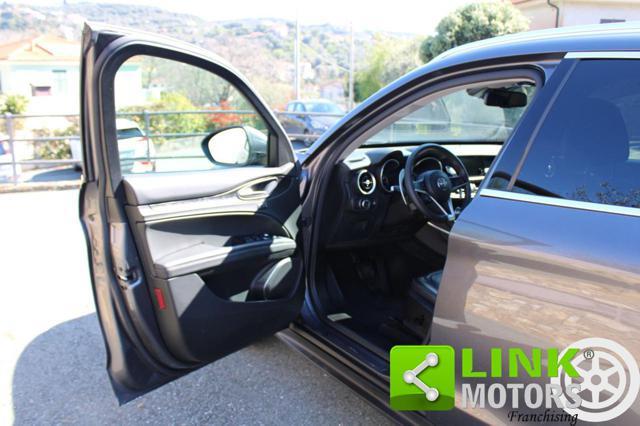 ALFA ROMEO Stelvio 2.0 Turbo 200 CV AT8 Q4 Sprint Garanzia12 mesi!