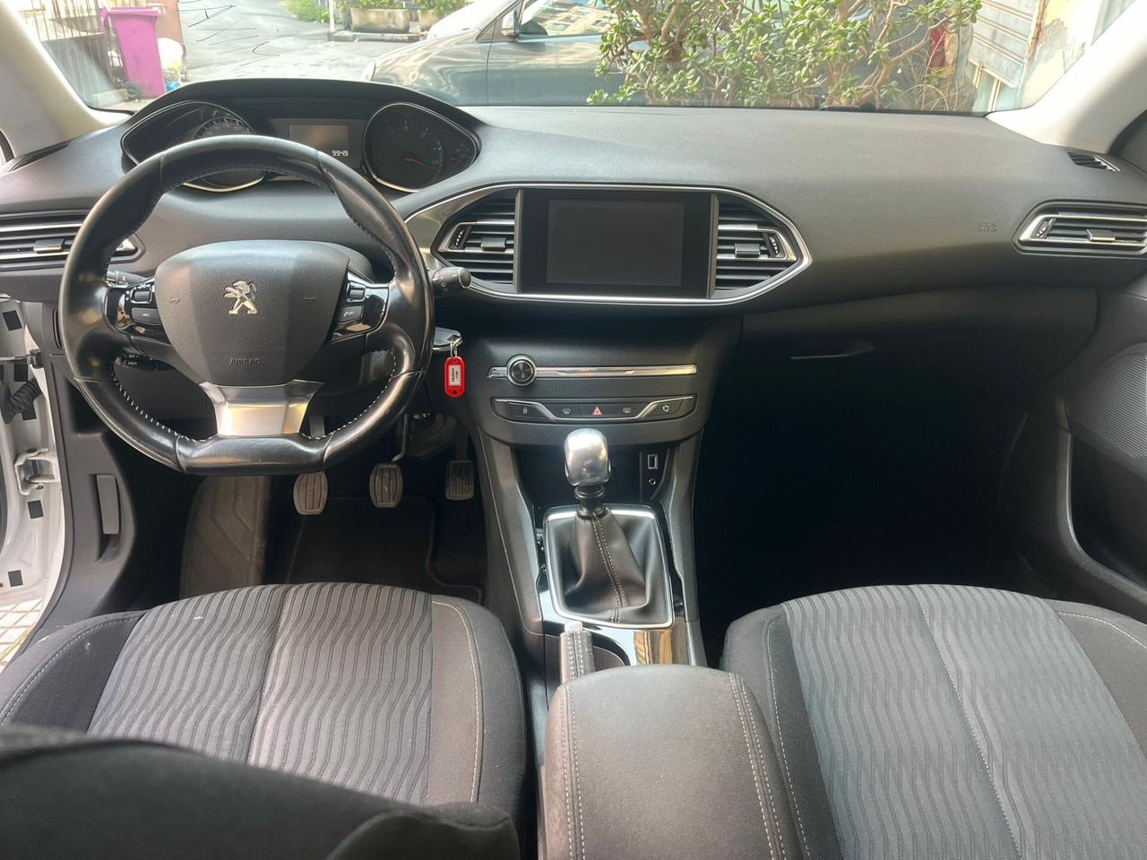 Peugeot 308 BlueHDi 120 S&S SW Business