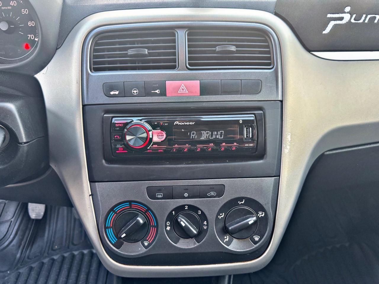 Fiat Grande Punto 1.4 Starjet 16V 5 porte Dynamic