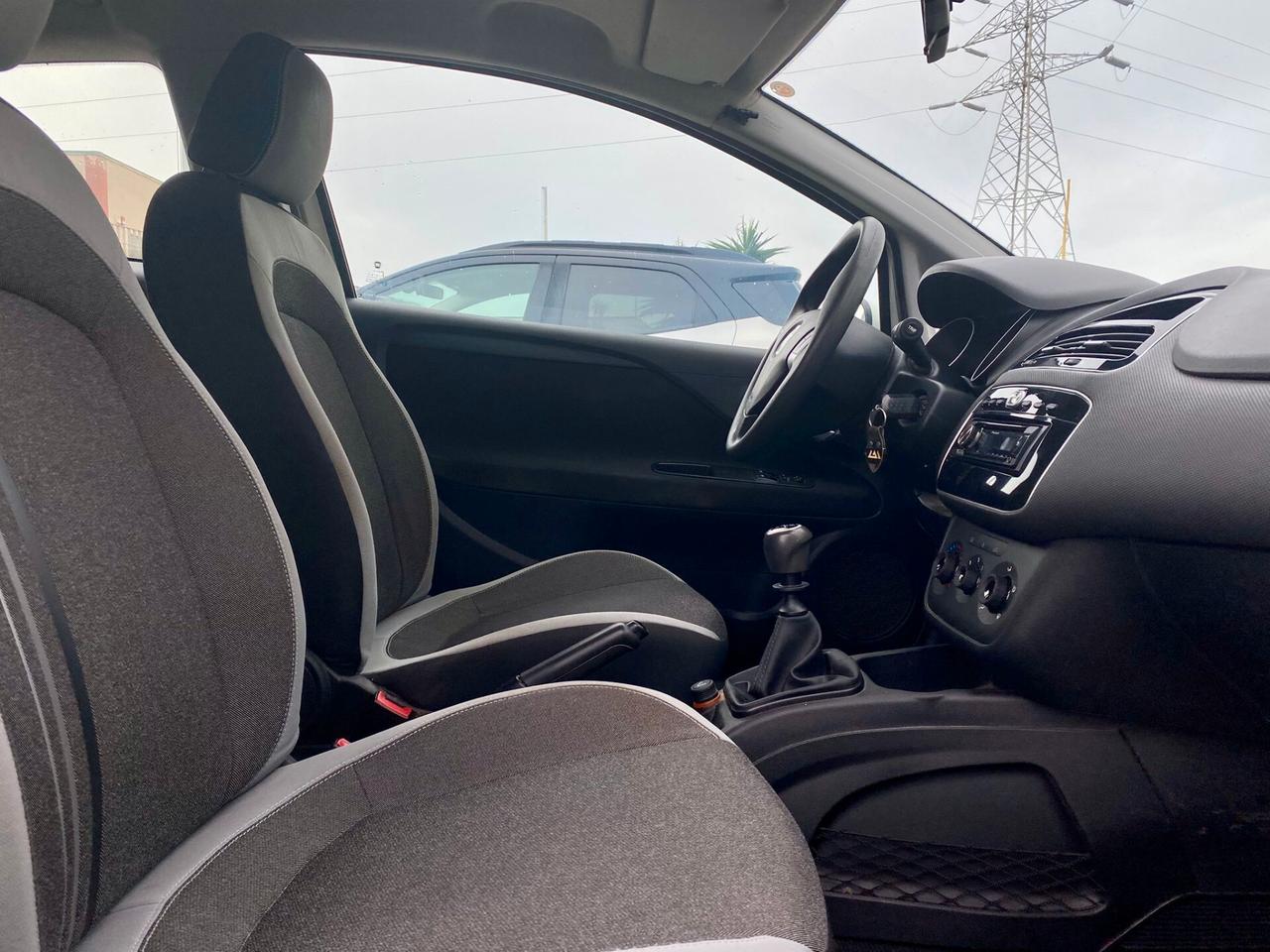 Fiat Punto 1.2 8V 69 cv. 3 porte