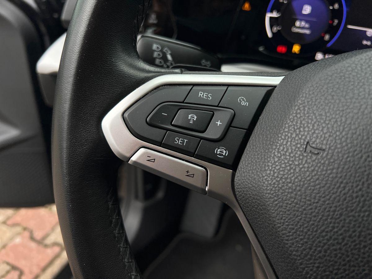 VOLKSWAGEN Golf 1.0 etsi evo Life 110cv dsg