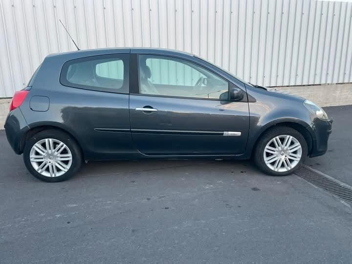 Renault Clio 1.5 dCi 105CV 3 porte Initiale