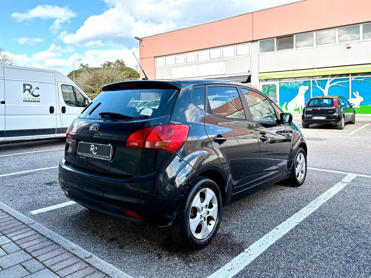 KIA Venga 1.4 Benzina ok neopatentati
