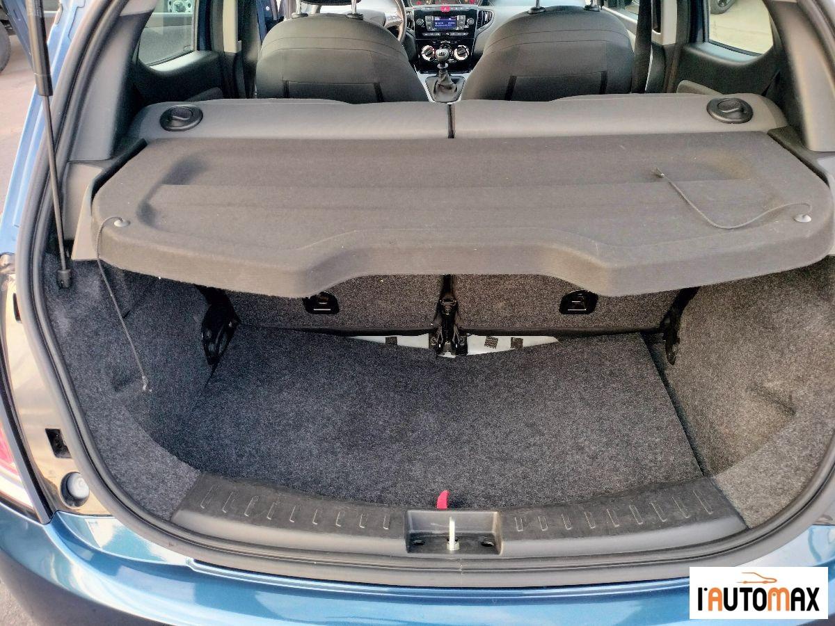 LANCIA - Ypsilon 1.0 firefly hybrid Silver s&s 70cv