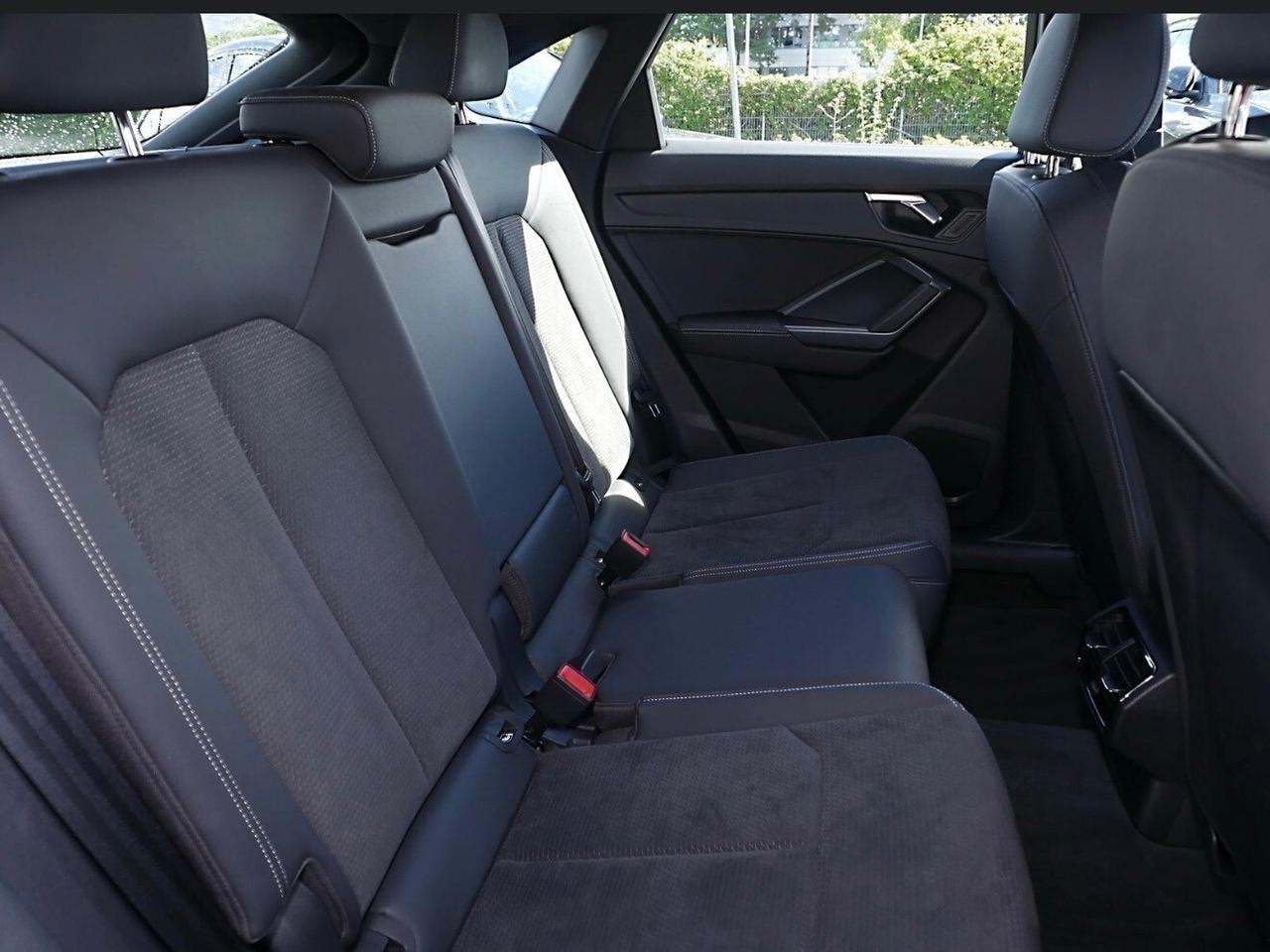 Audi Q3 SPB 45 TFSI e S tronic S line