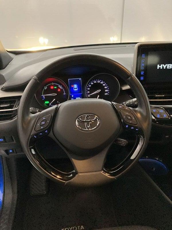 Toyota C-HR 1.8 Hybrid E-CVT Trend