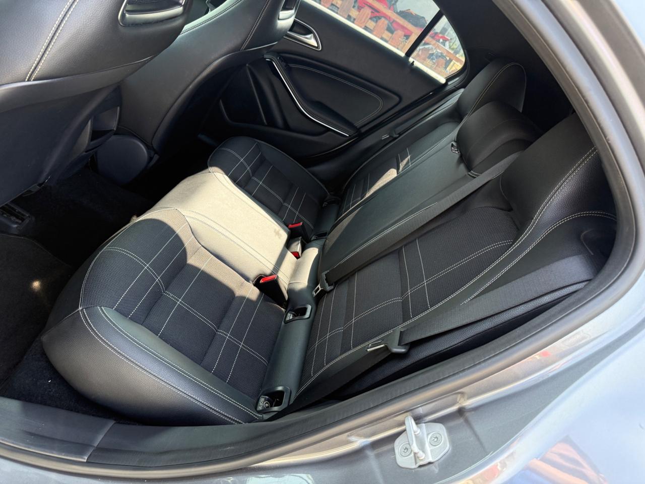 Mercedes-benz A 180 A 200 CDI Automatic Sport