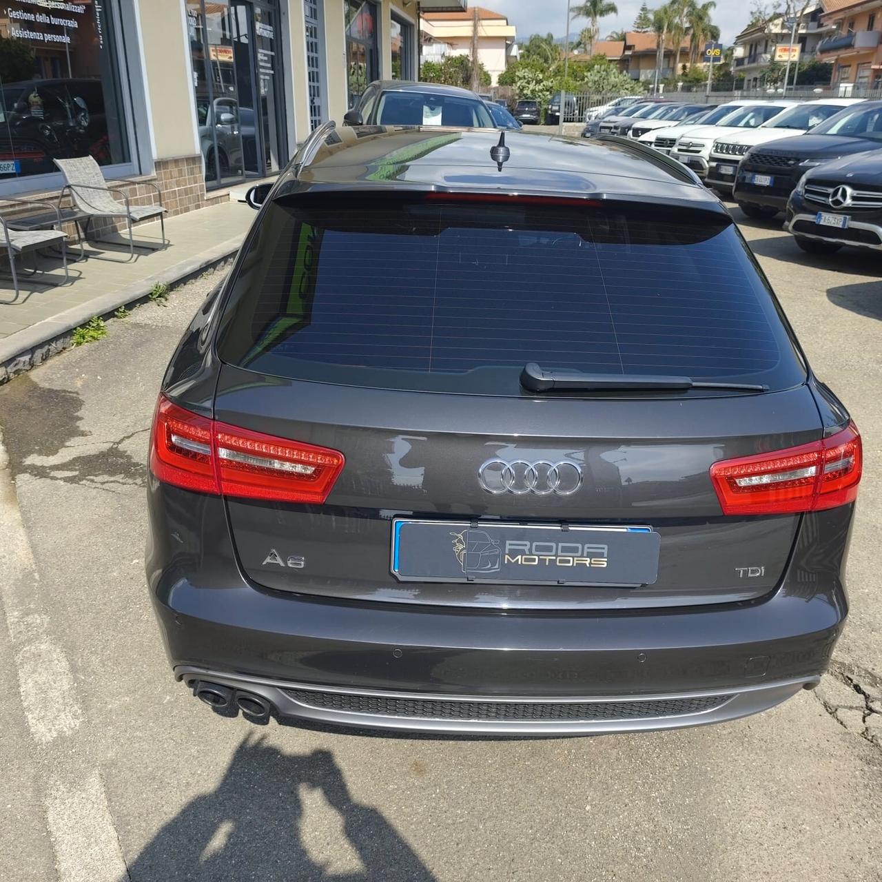 Audi A6 AVANT 2.0 TDI 177 CV S - LINE