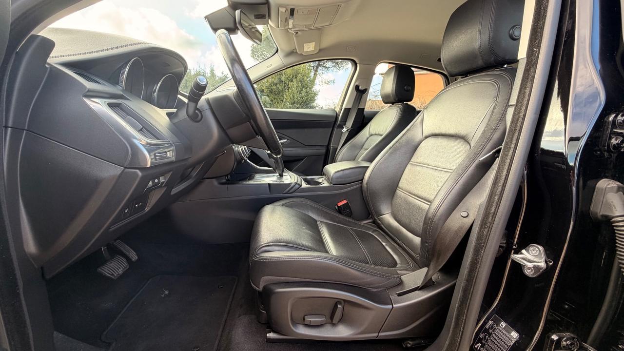 Jaguar E-Pace 2.0D 150 CV AWD R-Dynamic S