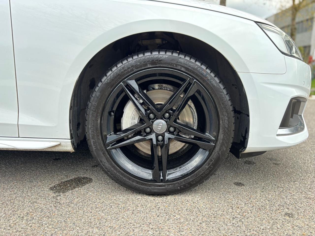 Audi A4 Avant 40 TDI S tronic