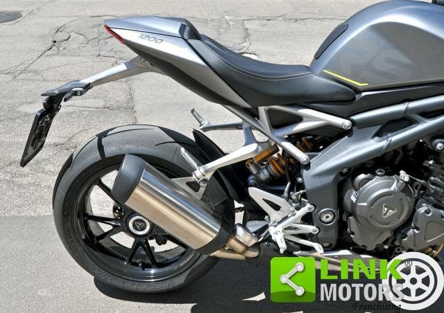 TRIUMPH Speed Triple RS 1200 rs