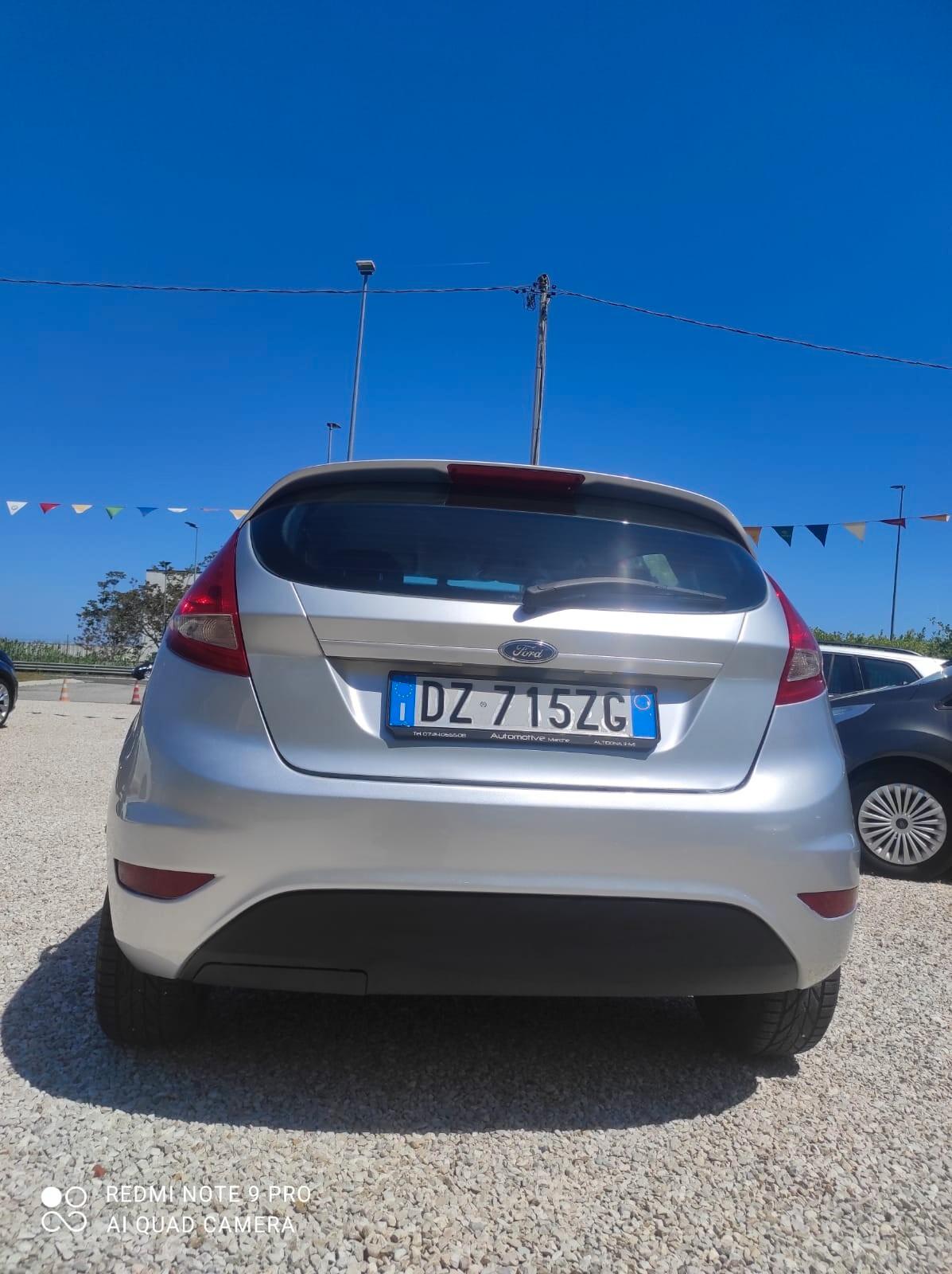 Ford Fiesta 1.4 5p. .- GPL .Garanzia
