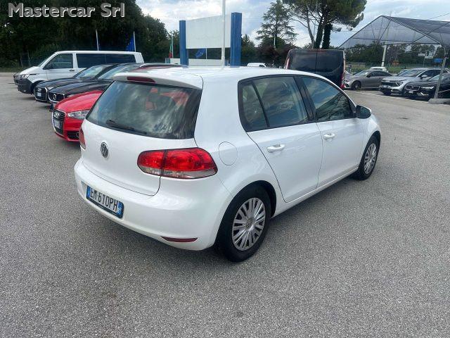 VOLKSWAGEN Golf Golf VI 5p 1.6 tdi Highline tg. EM610PH