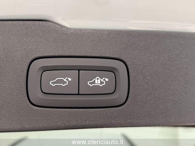 Volvo V60 B3 automatico Plus Dark