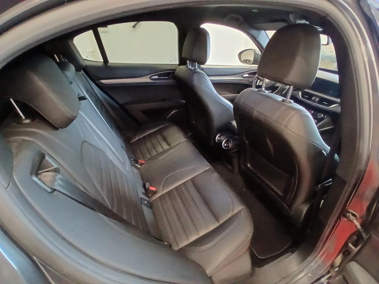 Alfa Romeo Stelvio 2.2 Turbodiesel 210 CV AT8 Q4 Veloce