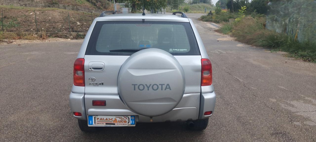 Toyota RAV 4 RAV4 2.0 Tdi D-4D 5 P. PERFETTA