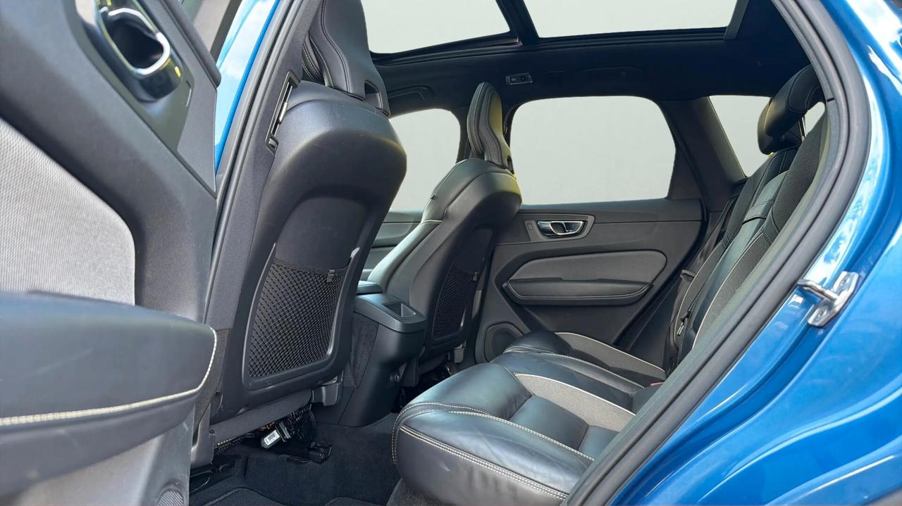 Volvo XC 60 XC60 B4 (d) AWD Geartronic R-design