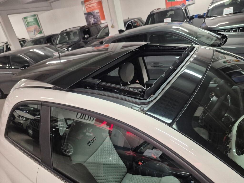 Fiat 500 1.0 Hybrid Dolcevita