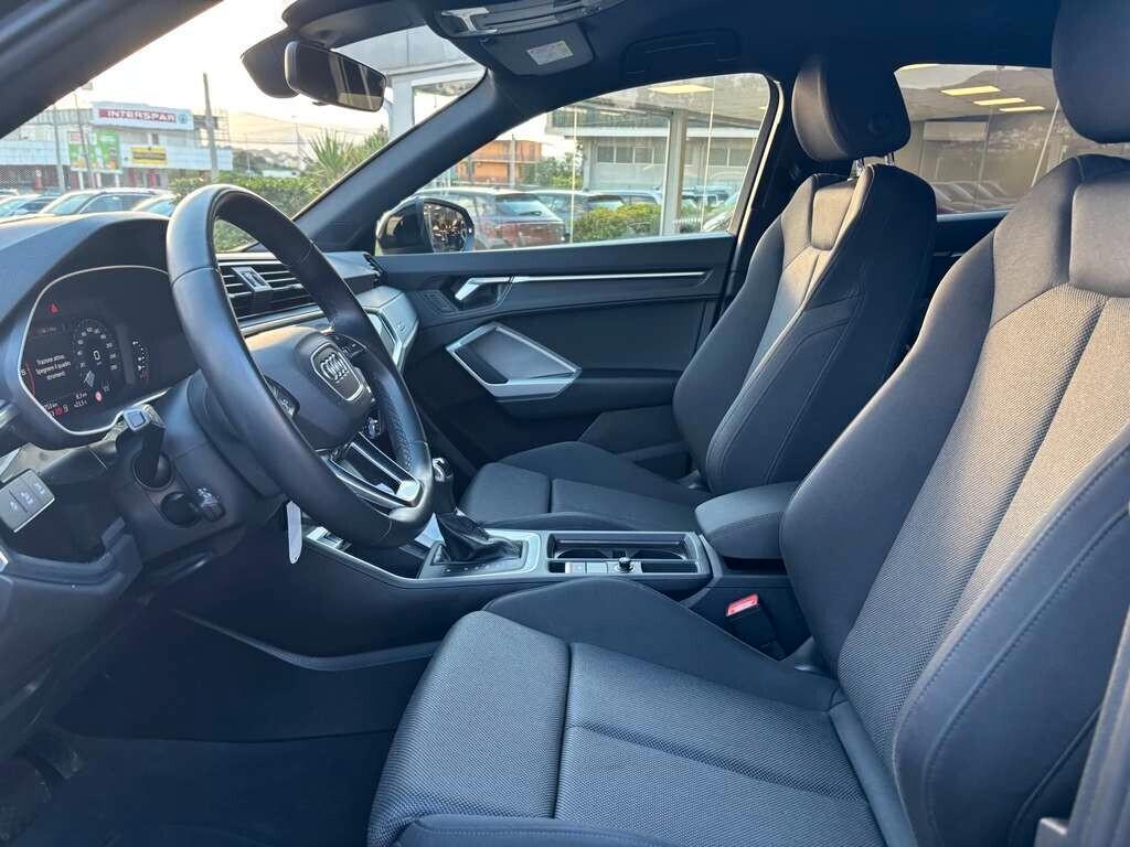 Audi Q3 35 TDI S tronic SLine 2024/ KM 70.000 IVA ESPOSTA Tua a solo 419 Euro al mese