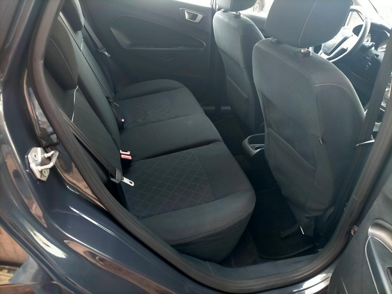 Ford Fiesta 1.4 TDCi 70CV 5 porte Business