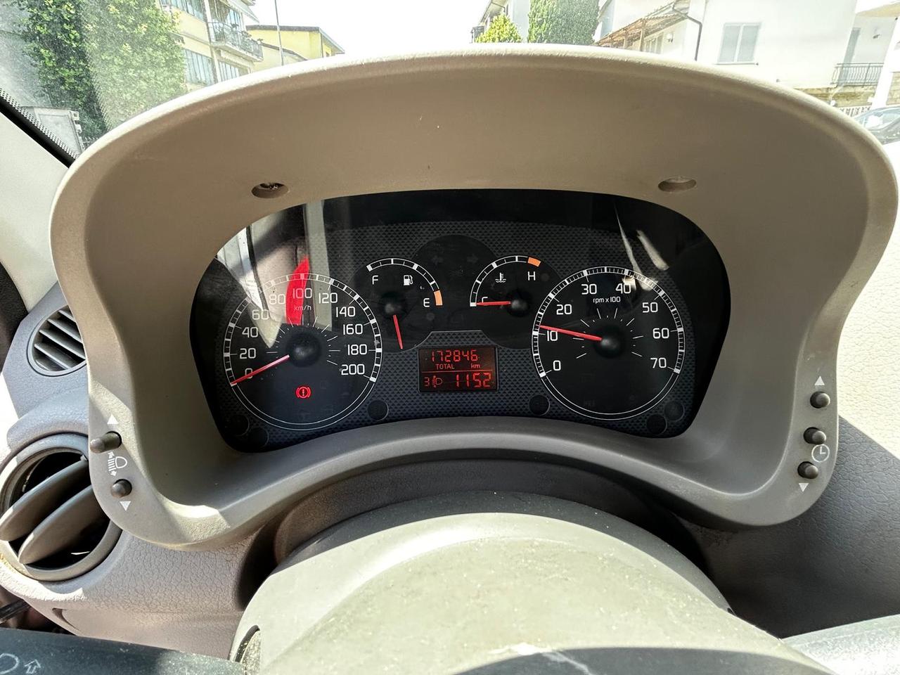 Fiat Panda 4x4 1.2cc climbing