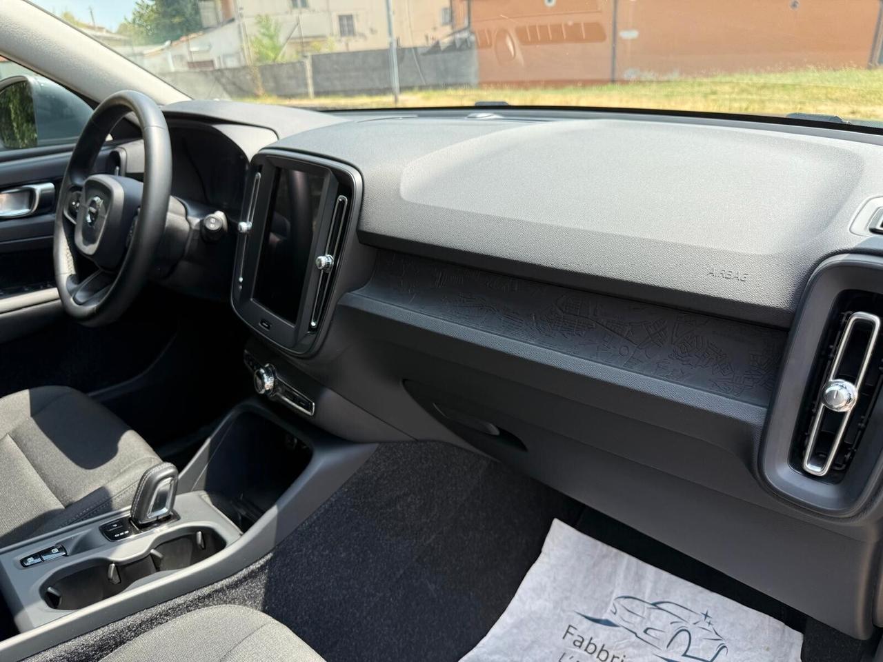 Volvo XC40 D3 AWD Geartronic Business - PROMO - CON FINANZIAMENTO