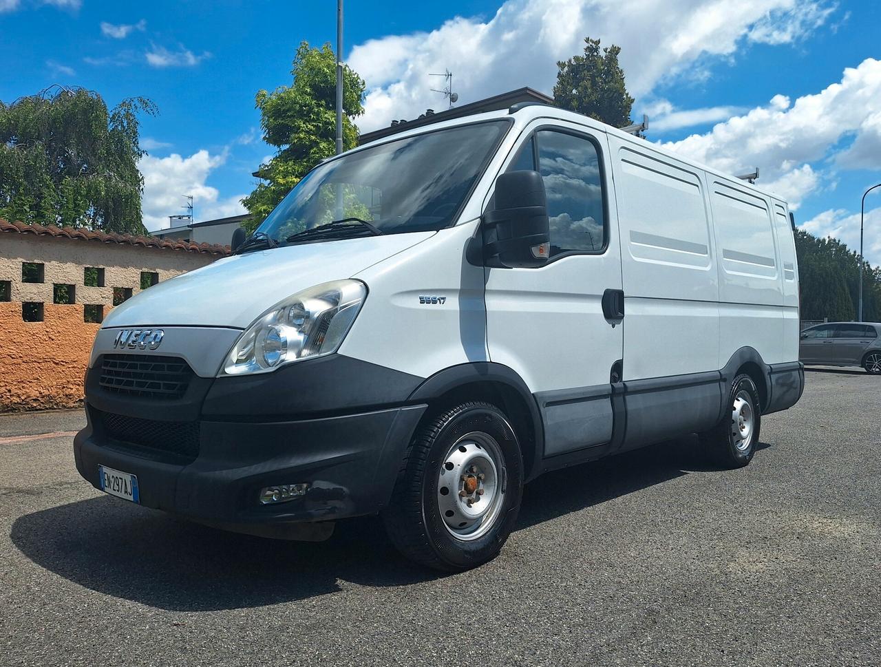 Iveco Daily 35S17LV 3.0 HPT PC-SL-TN Furgone