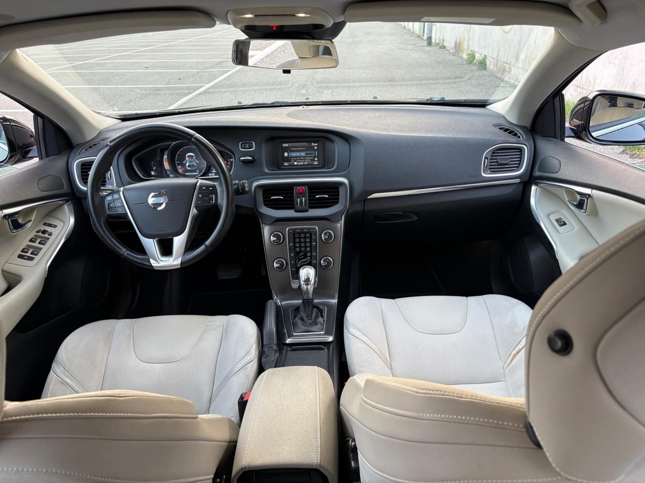 Volvo V40 2.0 D3 150 Geartronic perfetta