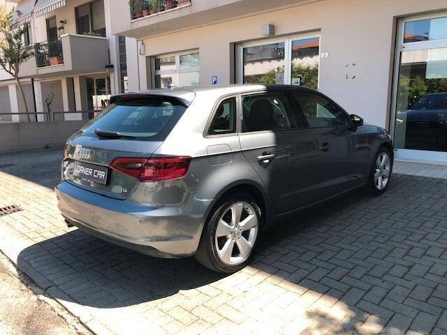 Audi A3 SPB 1.6 TDI 110cv Ambition