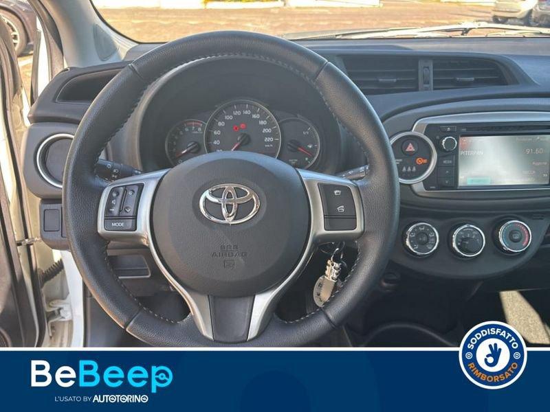 Toyota Yaris 3P 1.0 LOUNGE