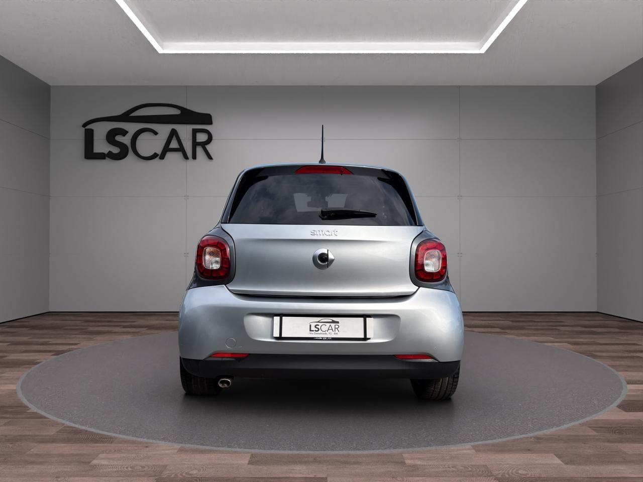 Smart forfour 0.9 t Passion 90cv - Unipro - Promo Finanziamento - Cerchi 16" - Schermo - Retrocamera