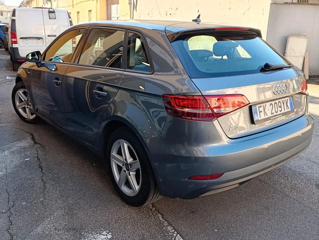 Audi A3 SPB 1.4 TFSI g-tron 1.000 km di autonomia